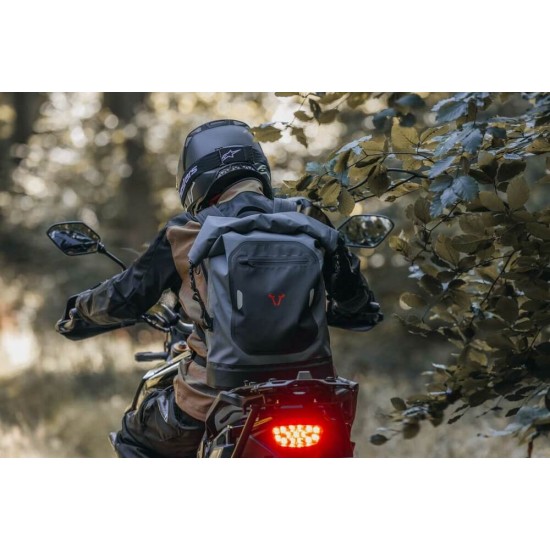 Αδιάβροχο σακίδιο πλάτης SW-Motech Drybag 300 30lt. γκρι-μαύρο