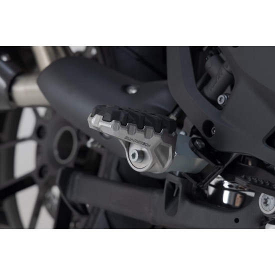 Ρυθμιζόμενα αναδιπλούμενα μαρσπιέ SW-Motech EVO BMW R 1300 GS Ρυθμιζόμενα αναδιπλούμενα μαρσπιέ SW-Motech EVO BMW R 1300 GS