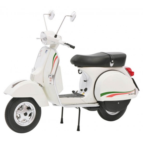 Μινιατούρα 1:10 Vespa PX 150 Anniversario Unita d'italia (full metal) Μινιατούρα 1:10 Vespa PX 150 Anniversario Unita d'italia (full metal)