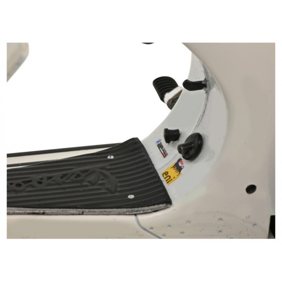 Μινιατούρα 1:10 Vespa PX 150 Anniversario Unita d'italia (full metal) Μινιατούρα 1:10 Vespa PX 150 Anniversario Unita d'italia (full metal)