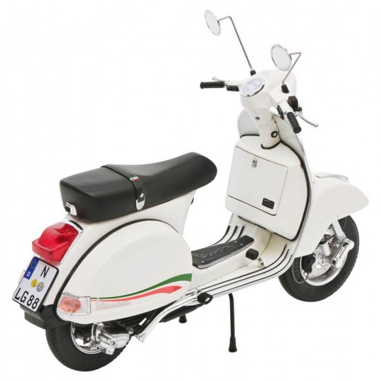Μινιατούρα 1:10 Vespa PX 150 Anniversario Unita d'italia (full metal) Μινιατούρα 1:10 Vespa PX 150 Anniversario Unita d'italia (full metal)