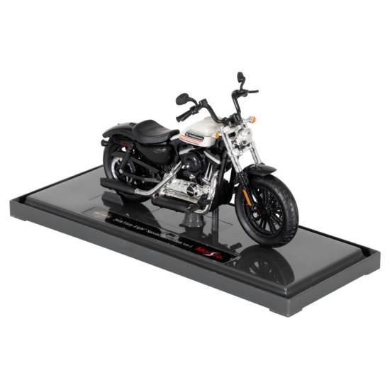 Μινιατούρα 1:18 Harley Davidson Forty Eight