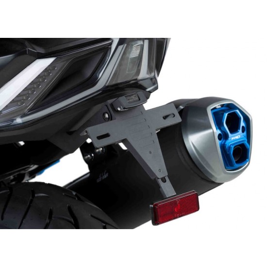 Αναδιπλούμενη βάση πινακίδας Puig Kymco AK-550 17- Αναδιπλούμενη βάση πινακίδας Puig Kymco AK-550 17-
