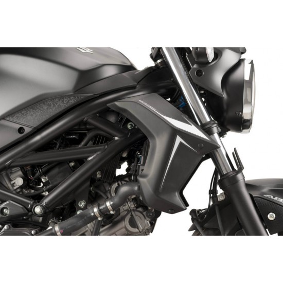 Πλαϊνά καλύμματα ψυγείου Puig Suzuki SV 650 16- μαύρα ματ Πλαϊνά καλύμματα ψυγείου Puig Suzuki SV 650 16- μαύρα ματ