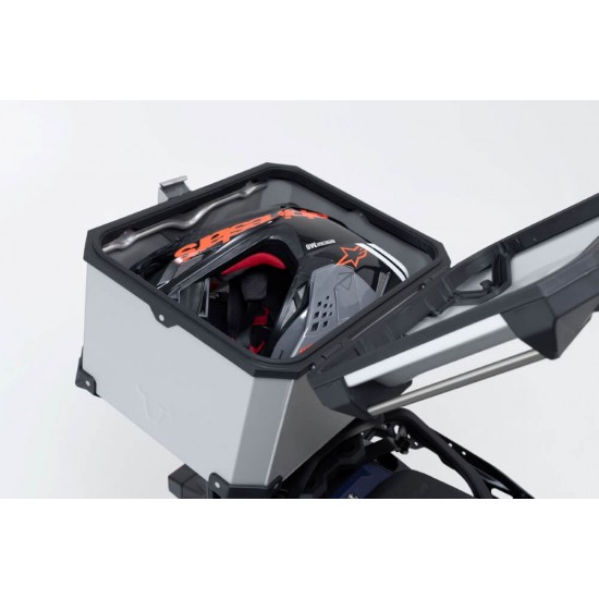 Σετ βάσης και βαλίτσας topcase SW-Motech TRAX ADV Honda NT 1100 ασημί Σετ βάσης και βαλίτσας topcase SW-Motech TRAX ADV Honda NT 1100 ασημί