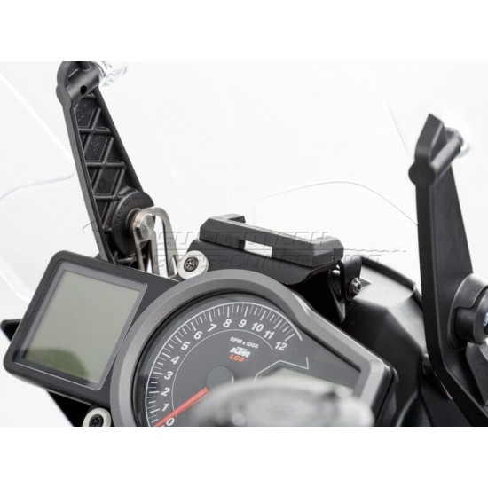 Βάση GPS Quick-Lock στα όργανα KTM 1190 Adventure/R Βάση GPS Quick-Lock στα όργανα KTM 1190 Adventure/R