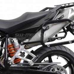 Βάσεις πλαϊνών βαλιτσών SW-Motech Quick-lock EVO KTM 950 SM