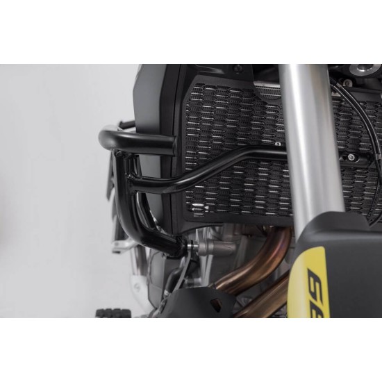 Προστατευτικά κάγκελα κινητήρα SW-Motech Aprilia Tuareg 660 μαύρα Προστατευτικά κάγκελα κινητήρα SW-Motech Aprilia Tuareg 660 μαύρα