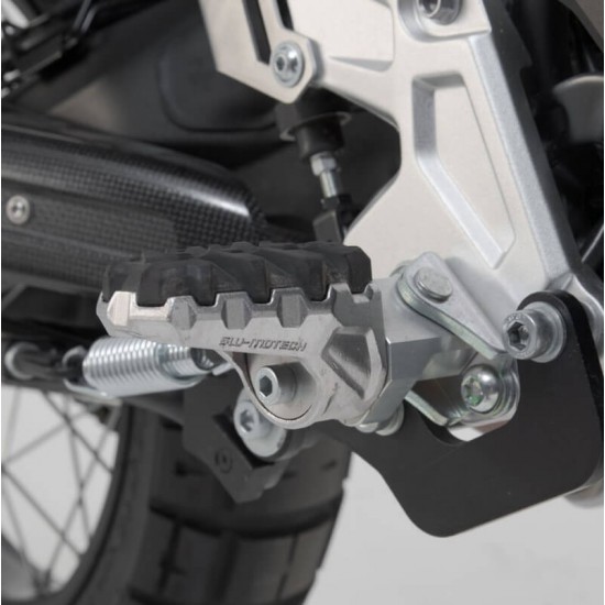 Ρυθμιζόμενα αναδιπλούμενα μαρσπιέ SW-Motech EVO Yamaha Tenere 700 Ρυθμιζόμενα αναδιπλούμενα μαρσπιέ SW-Motech EVO Yamaha Tenere 700