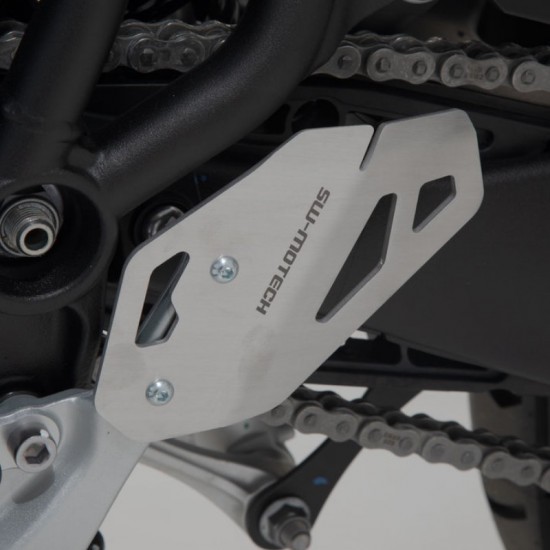Προστατευτικό πλαισίου αριστερά SW-Motech Triumph Tiger 900 GT/Rally/Pro ασημί Προστατευτικό πλαισίου αριστερά SW-Motech Triumph Tiger 900 GT/Rally/Pro ασημί