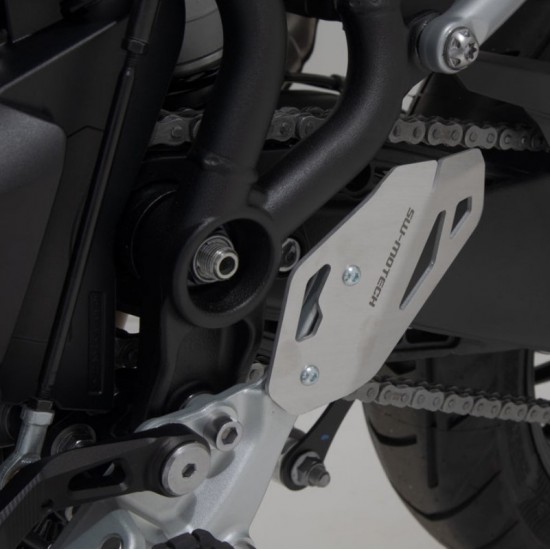 Προστατευτικό πλαισίου αριστερά SW-Motech Triumph Tiger 900 GT/Rally/Pro ασημί Προστατευτικό πλαισίου αριστερά SW-Motech Triumph Tiger 900 GT/Rally/Pro ασημί