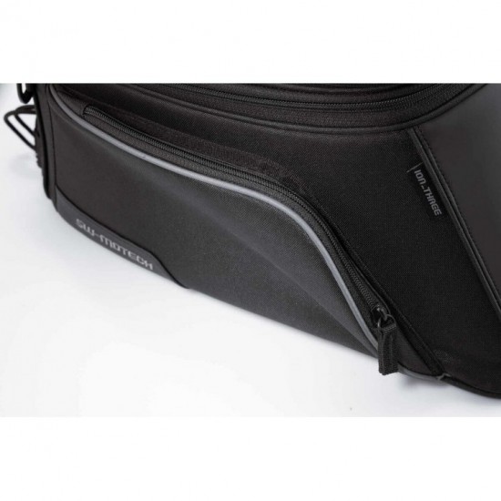 Tankbag & Βάση SW-Motech Quick Lock ION three 15-22 lt. Kawasaki Versys 650 Tankbag & Βάση SW-Motech Quick Lock ION three 15-22 lt. Kawasaki Versys 650