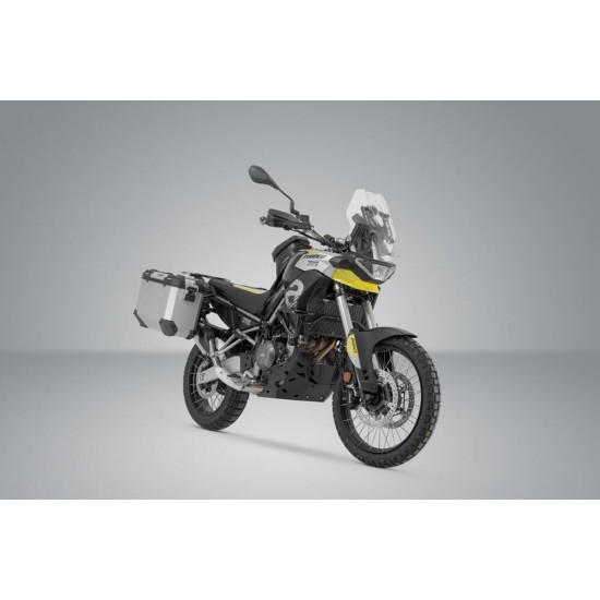 Σετ βάσεων και βαλιτσών SW-Motech TRAX ADV Aprilia Tuareg 660 ασημί Σετ βάσεων και βαλιτσών SW-Motech TRAX ADV Aprilia Tuareg 660 ασημί