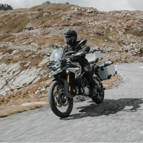 Σετ βάσεων και βαλιτσών SW-Motech TRAX ADV BMW F 850 GS/Adv. μαύρο Σετ βάσεων και βαλιτσών SW-Motech TRAX ADV BMW F 850 GS/Adv. μαύρο