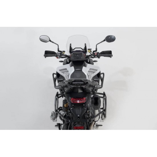 Σετ βάσεων και βαλιτσών SW-Motech TRAX ADV Triumph Tiger 1200 GT/Rally/Pro 22- ασημί Σετ βάσεων και βαλιτσών SW-Motech TRAX ADV Triumph Tiger 1200 GT/Rally/Pro 22- ασημί