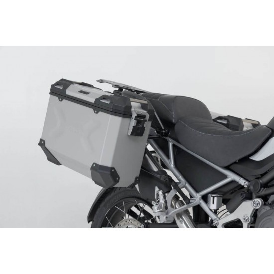 Σετ βάσεων και βαλιτσών SW-Motech TRAX ADV Triumph Tiger 1200 GT/Rally/Pro 22- ασημί Σετ βάσεων και βαλιτσών SW-Motech TRAX ADV Triumph Tiger 1200 GT/Rally/Pro 22- ασημί