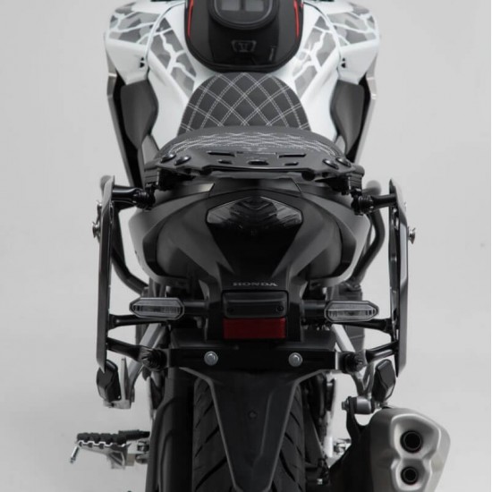 Σετ βάσεων και βαλιτσών SW-Motech TRAX ADV 45 lt. Honda CB 500 X μαύρο Σετ βάσεων και βαλιτσών SW-Motech TRAX ADV 45 lt. Honda CB 500 X μαύρο