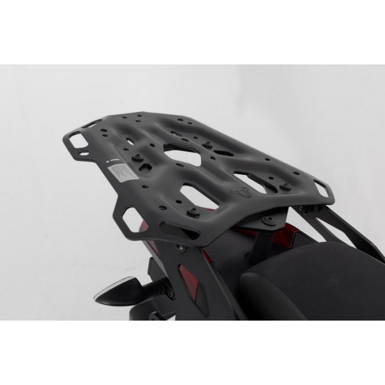 Σετ βάσης και βαλίτσας topcase SW-Motech TRAX ADV Aprilia Tuareg 660 ασημί Σετ βάσης και βαλίτσας topcase SW-Motech TRAX ADV Aprilia Tuareg 660 ασημί