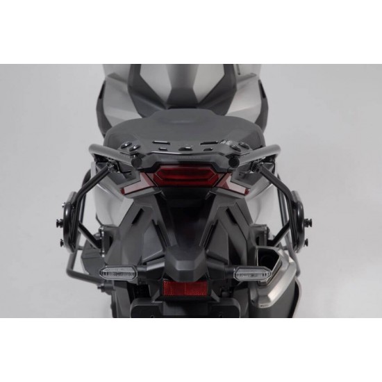 Σετ βάσεων και πλαϊνών βαλιτσών SW-Motech Urban ABS 33 lt. Honda X-ADV 21- (σετ) Σετ βάσεων και πλαϊνών βαλιτσών SW-Motech Urban ABS 33 lt. Honda X-ADV 21- (σετ)