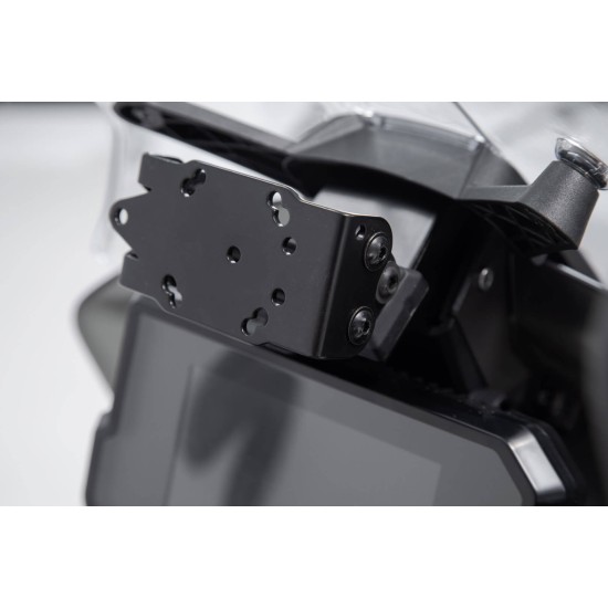 Βάση GPS SW- Motech Quick-Lock στα όργανα KTM 390 Adventure Βάση GPS SW- Motech Quick-Lock στα όργανα KTM 390 Adventure