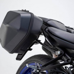 Σετ βάσεων και πλαϊνών βαλιτσών SW-Motech Urban ABS 33 lt. Yamaha MT-07 18- (σετ)
