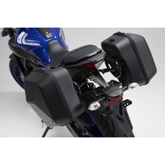 Σετ βάσεων και πλαϊνών βαλιτσών SW-Motech Urban ABS 33 lt. Yamaha MT-07 -17 (σετ) Σετ βάσεων και πλαϊνών βαλιτσών SW-Motech Urban ABS 33 lt. Yamaha MT-07 -17 (σετ)