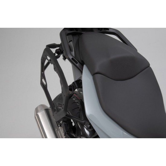 Ολοκληρωμένο σετ βάσεων και βαλιτσών SW-Motech TRAX ADV BMW S 1000 XR 20- ασημί (ΧΩΡΙΣ BMW ΣΧΑΡΑ) Ολοκληρωμένο σετ βάσεων και βαλιτσών SW-Motech TRAX ADV BMW S 1000 XR 20- ασημί (ΧΩΡΙΣ BMW ΣΧΑΡΑ)
