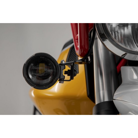 Βάσεις για προβολάκια SW-Motech Moto Guzzi V85 TT Βάσεις για προβολάκια SW-Motech Moto Guzzi V85 TT