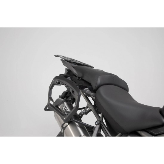 Βάσεις πλαϊνών βαλιτσών SW-Motech PRO Triumph Tiger Explorer 1200/XC/XR Βάσεις πλαϊνών βαλιτσών SW-Motech PRO Triumph Tiger Explorer 1200/XC/XR