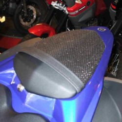 Αντιολισθητικό κάλυμμα σέλας Triboseat Yamaha YZF R1 09-