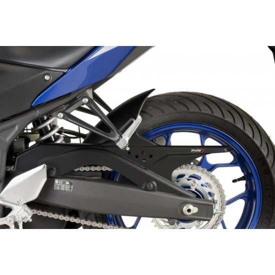 Φτερό πίσω τροχού Puig Yamaha MT-03 16- carbon look Φτερό πίσω τροχού Puig Yamaha MT-03 16- carbon look