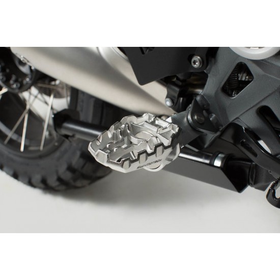 Ρυθμιζόμενα αναδιπλούμενα μαρσπιέ SW-Motech EVO KTM 790 Adventure/R Ρυθμιζόμενα αναδιπλούμενα μαρσπιέ SW-Motech EVO KTM 790 Adventure/R