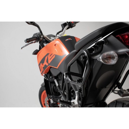 Σετ βάσεων και βαλιτσών SW-Motech SysBag 15-15Lt. KTM 690 Duke 16- Σετ βάσεων και βαλιτσών SW-Motech SysBag 15-15Lt. KTM 690 Duke 16-