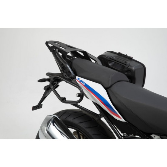 Σετ βάσεων και πλαϊνών βαλιτσών SW-Motech Urban ABS 33 lt. BMW R 1200 R LC 15- (σετ) Σετ βάσεων και πλαϊνών βαλιτσών SW-Motech Urban ABS 33 lt. BMW R 1200 R LC 15- (σετ)